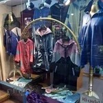 پوشاک زنانه ماه زیبا