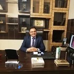 دکتر پدرام یوسفی متخصص پوست مو زیبایی از فرانسه