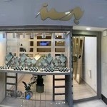 Parasteh Gold Gallery