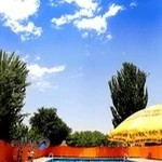 استخر روباز هتل بوعلی