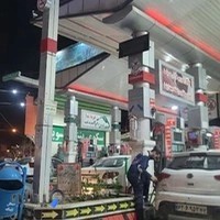 پمپ بنزين معلم
