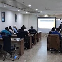 آکادمی آینده