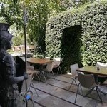 رستوران گرین مون