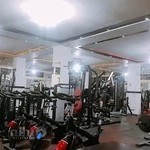 باشگاه بدنسازی آراد