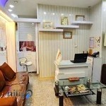 سالن زیبایی عروس خاص