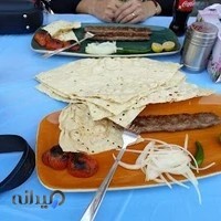 كبابى و قصابی نوبر با گوشت شتر