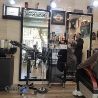 آرایشگاه بیژن