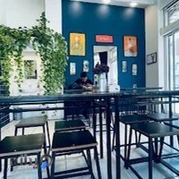 کافه صبحانه اردیبهشت