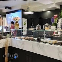 کافه قنادی شوکت