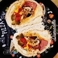 پیتزا و ساندویچ شبدر