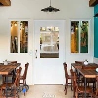 کافه رادیکال