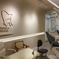 Dr. Amirreza Mashreghi دکتر امیررضا مشرقی