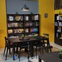 کافه کتاب دیدار