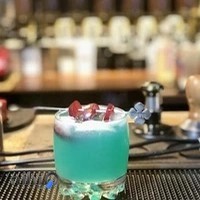 کافه قهوه کاست