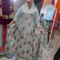 گالری لباس محلی هلیا