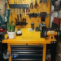 تعمیرگاه موتورسیکلت حمید