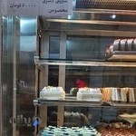 نان و شیرینی سامان