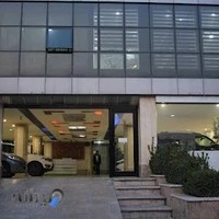 مطب دندانپزشکی دکتر میلاد میرمحمدی