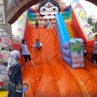 شهربازی پارک گلگشت به مدیریت اقای جواد طاهری
