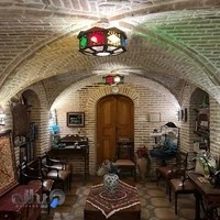 رستوران وکیل التجار