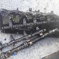 تعمیرکار و باطریسازی خودرو