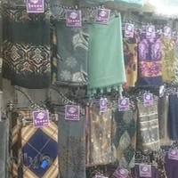 شال و روسری حدیث