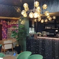 کافه همنشین