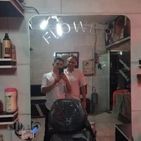 آرایشگاه مردانه فلاورز