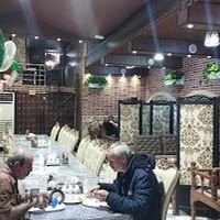 رستوران پونه