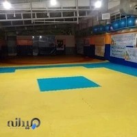 باشگاه امیران مهر