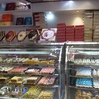 قنادی گل لاله