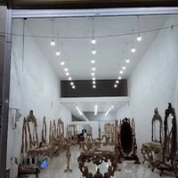 اینه و کنسول بنی حسن