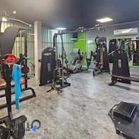 مجموعه ورزشی مستغنی