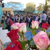 دبستان سادات