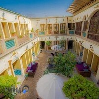 اقامتگاه سنتی طلوع خورشید