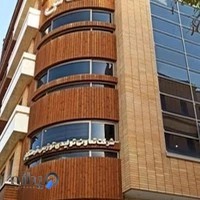 دکتر سهیلا طاهری (متخصص پوست، مو و زیبایی)