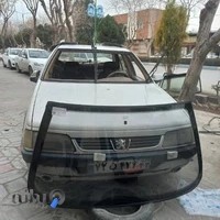 شیشه اتومبیل براتی