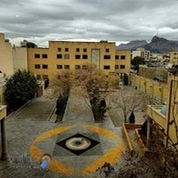 مجتمع آموزشی و عرق فروشی آرمان معتمدی