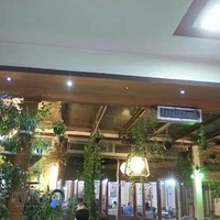 باغ و رستوران فانوس