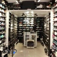 فروشگاه کتونی خارجی پیک اسپرت