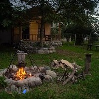 کلبه چوبی آرمان