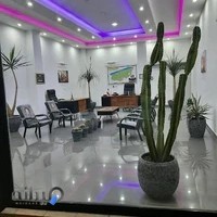 مشاورین املاک شهر دریا