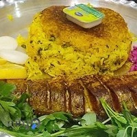 رستوران محلی و ایرانی تاج