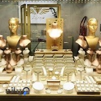 دکور طلا و مانکن ویترین طلا فروشی یونیک