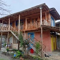 اقامتگاه بومگردی آوش