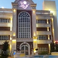 رستوران و تالار پذیرایی گلریزان