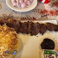 رستوران چرب و چیلی صومعه سرا