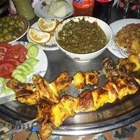 کافه رستوران سنتی بهرنگ