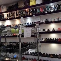 فروشگاه کیف وکفش آلاشت