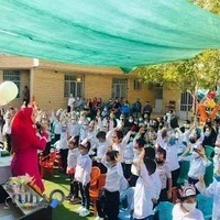 دبستان مانی شاد